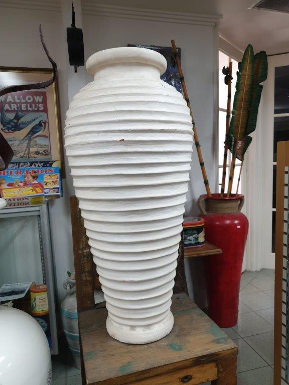 Terracotta Painted Texture Urns - Wholesale Indoor and Garden Pots